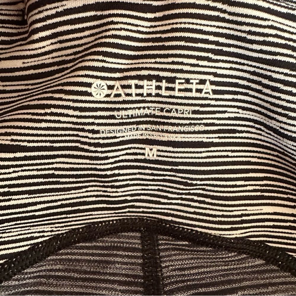 Athleta Leggings Womens white black Ultimate Stash Pocket Capri Activewear - Picture 6 of 7
